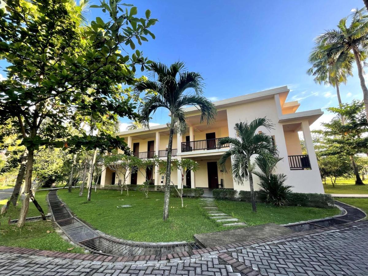 Ndc Resort & Spa Manado Exterior photo
