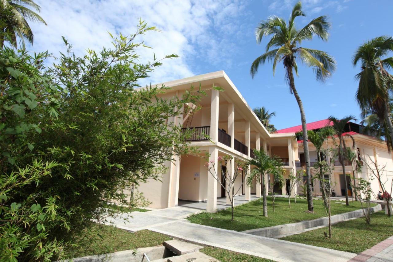 Ndc Resort & Spa Manado Exterior photo